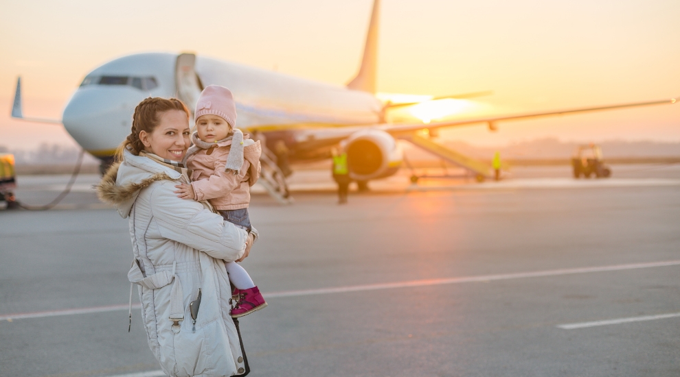 A partir de que idade um bebê pode viajar de avião?