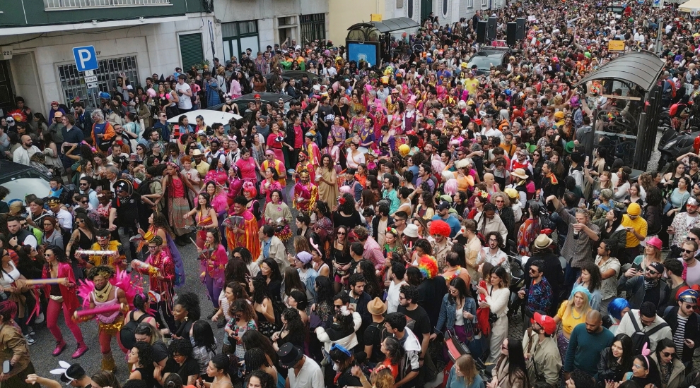 Ouvidos, nariz e garganta no carnaval